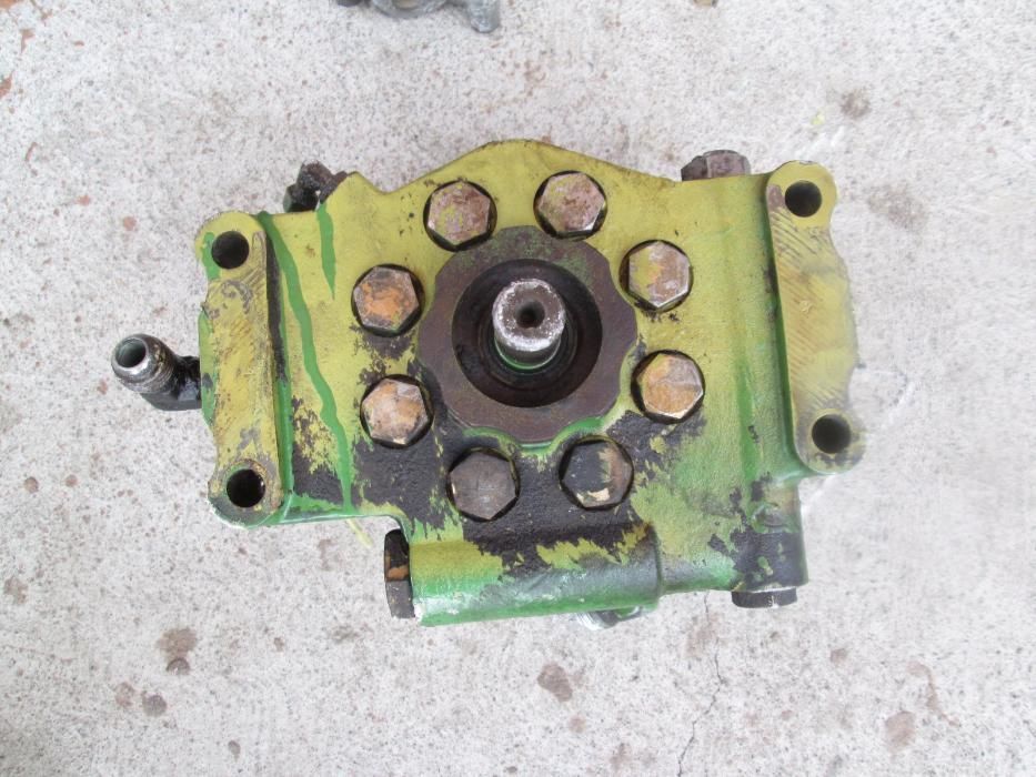 Pompa hidraulica de tractor John Deere