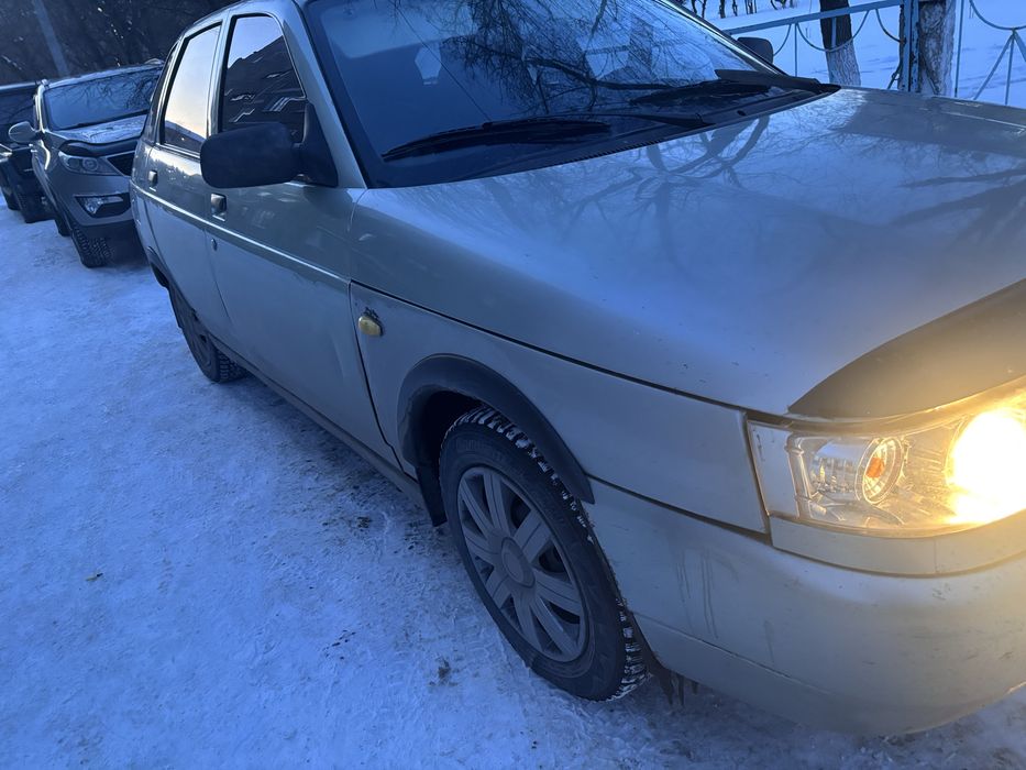 Продам ваз2112  16 кл клапана не гнет перед эл. Пакет