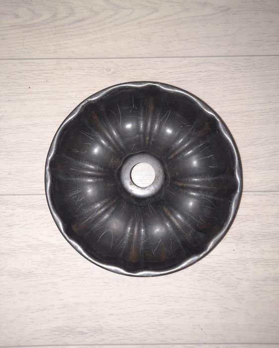 Форму для кекса отдам з а т ыщу