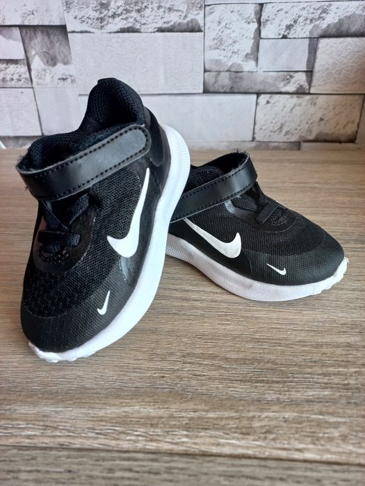 Черен Найк -22 номер