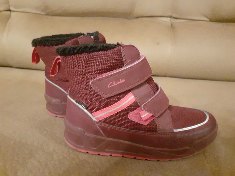 Зимни боти Clarks за момиче 33