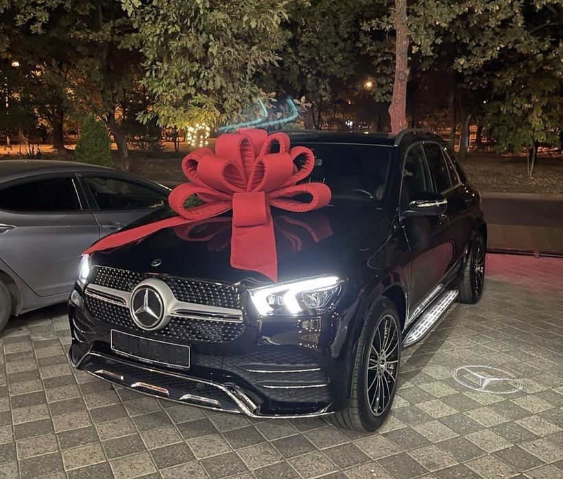 Банты большие на машину. Аренда, Продажа( новые)