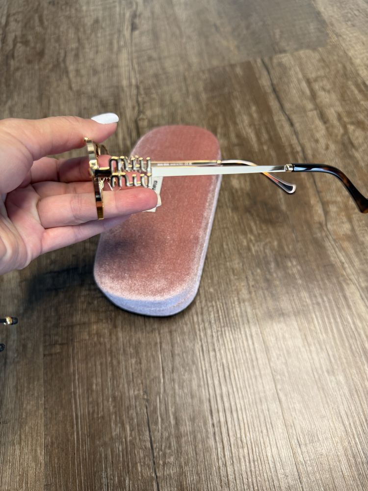 Очила miu miu оригинални розови