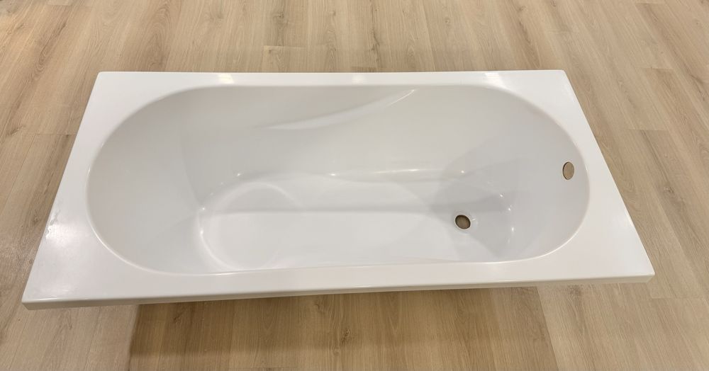 Ванна  150 / 70 см