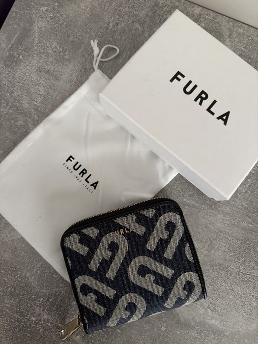 Furla дамско портмоне