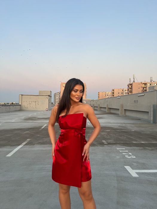 Saleeee Rochița fundă rosie