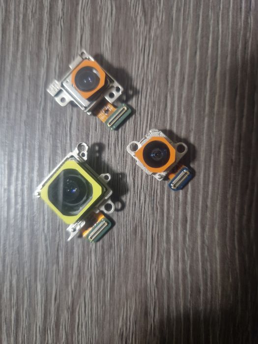 Продам камеру на телефон Samsung