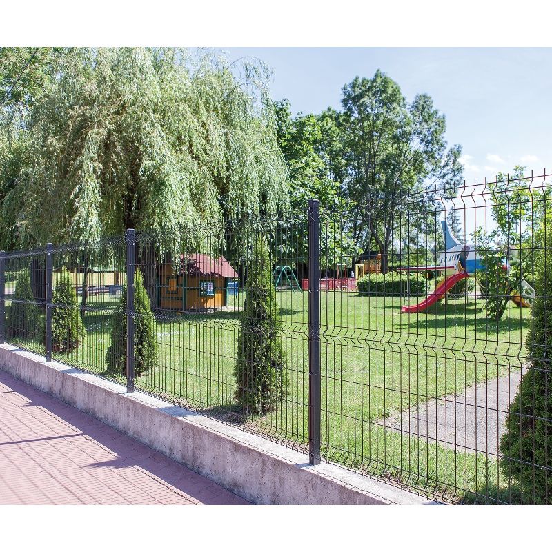 Constructi garduri din plasa