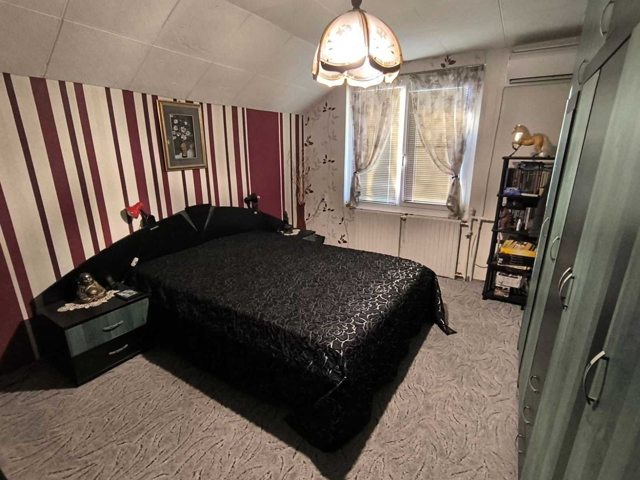 Продава се Къща в София, Център - 180 кв.м за 917 €/кв.м - Снимка #11