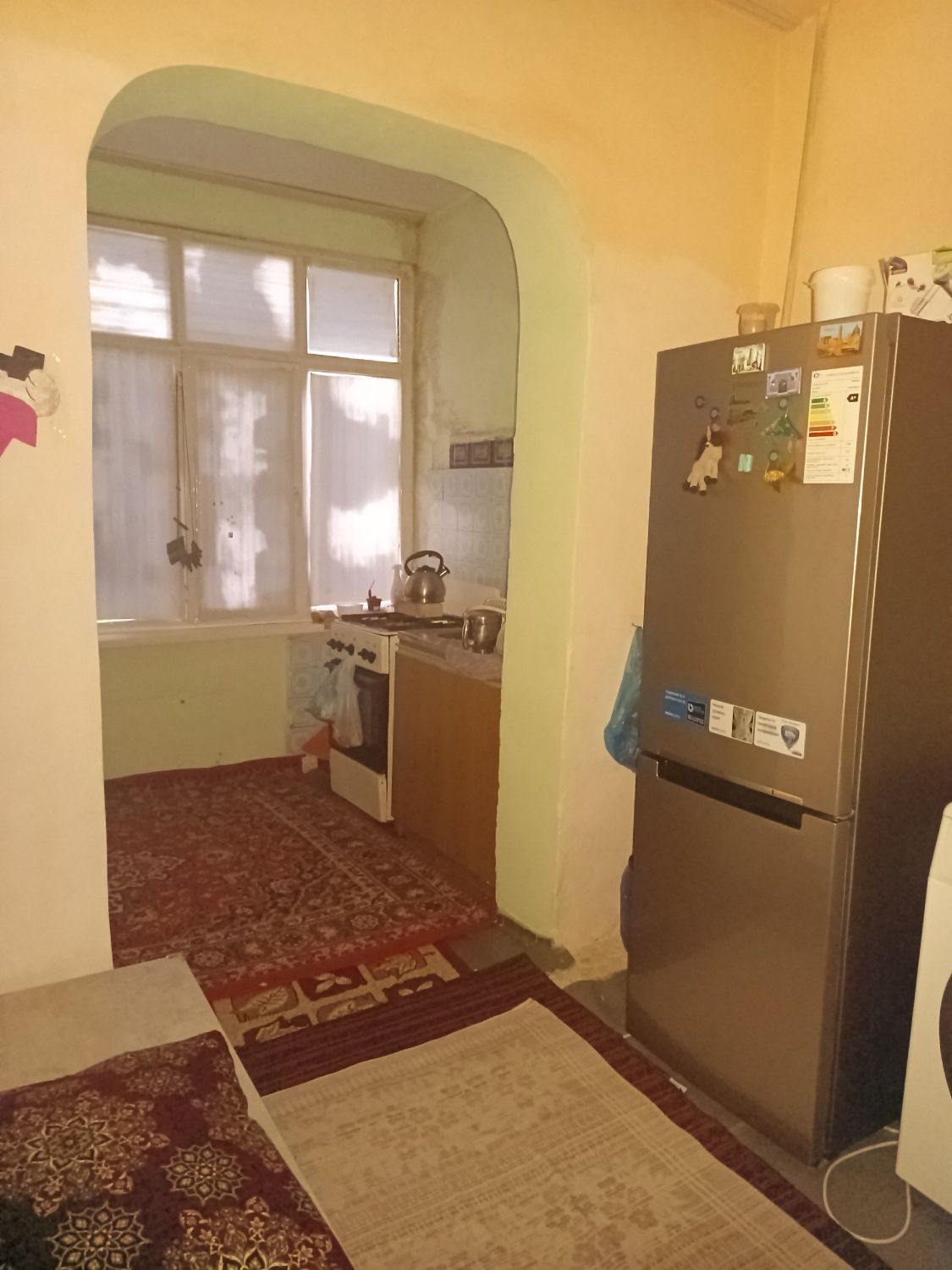 5 mikrorayon Somiy kŏchasida uch xonali kvartira sotiladi!