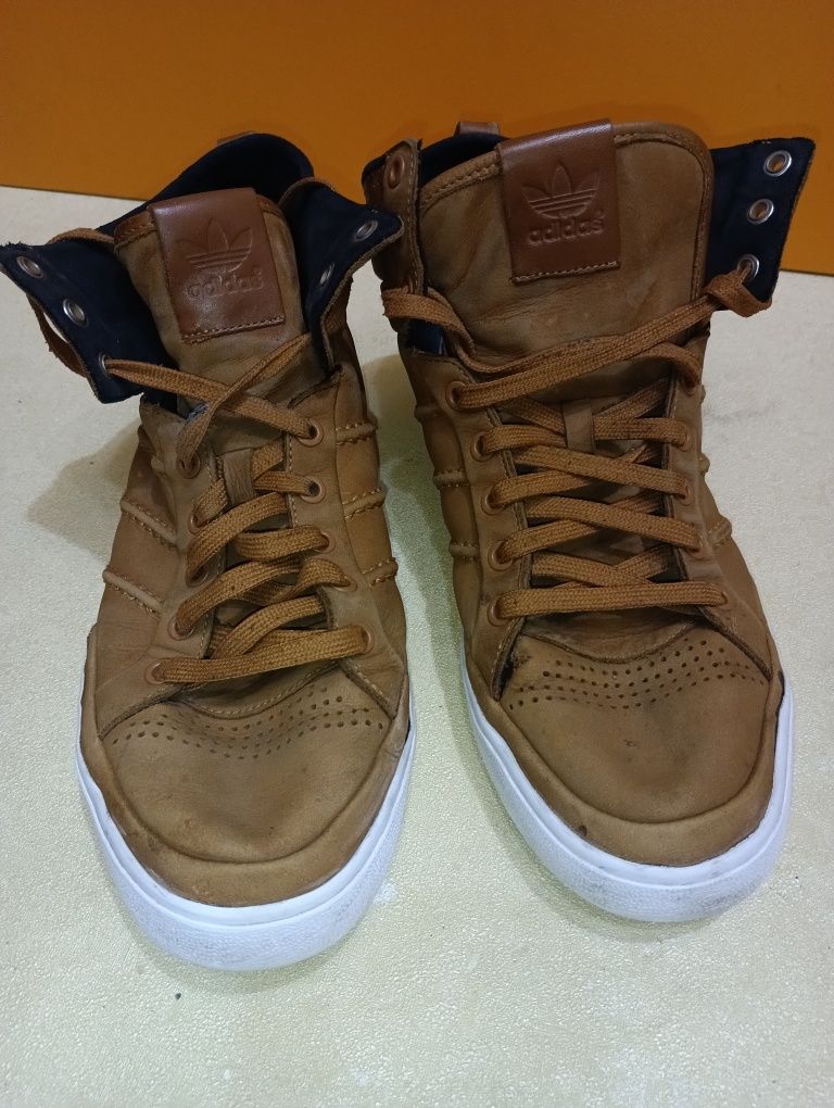 Adidas кожени N 44 - 25 лв