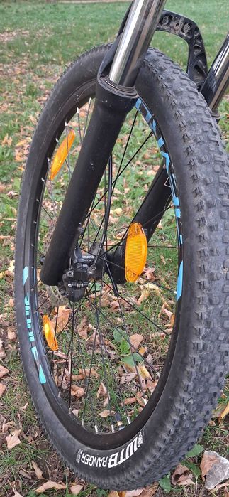 Bicicleta Devron, echipare Deore