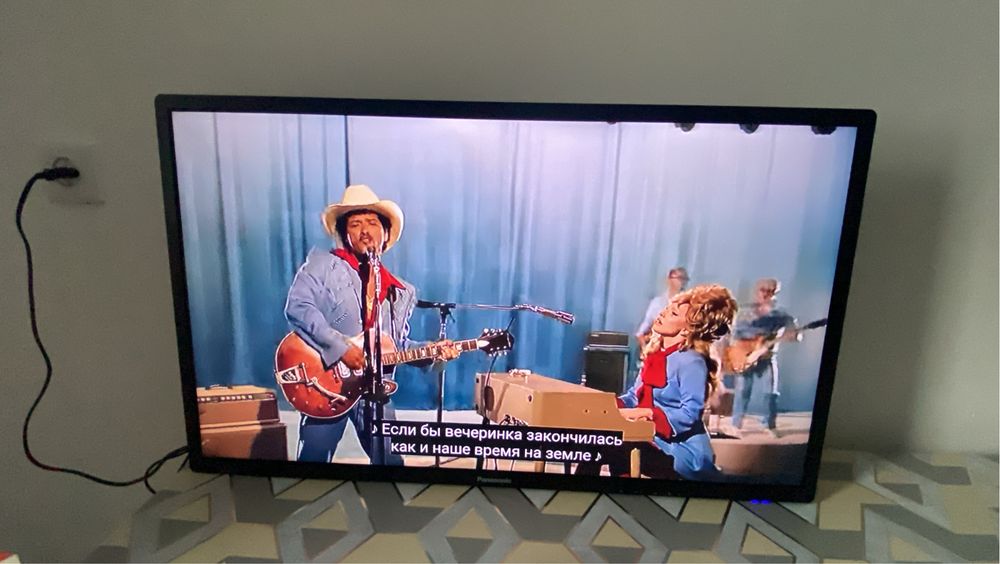 Panasonic 32 TX-32DR300ZZ