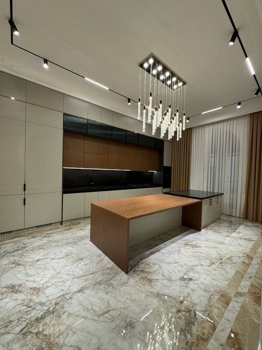 Продается Дом 3.91 соток ремонт Соломатина Яккасарай