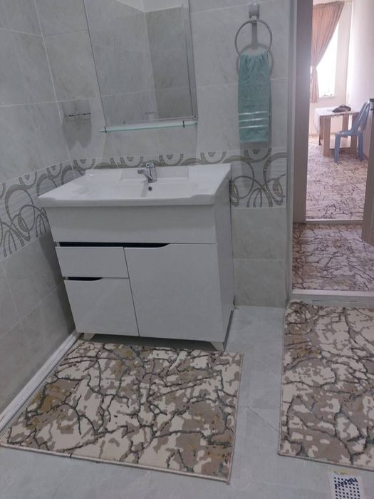 Миробод ойбек метро ёнида ижарага квартира бор
