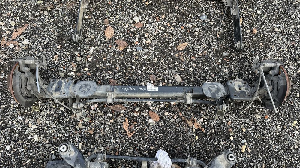 Punte spate Renault Master 3 / Opel Movano : 2010-2024