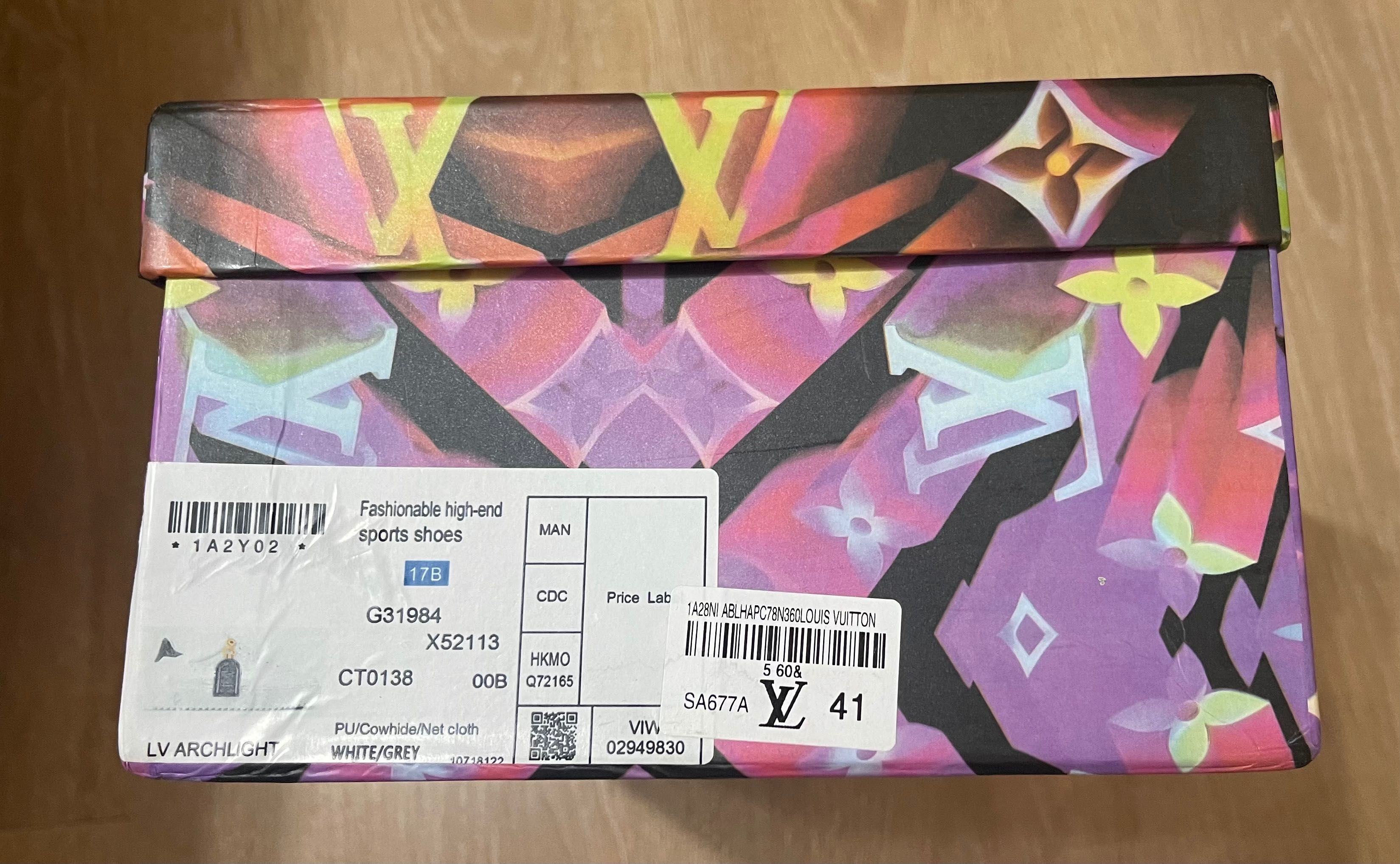 маратонки Louis Vuitton size 40