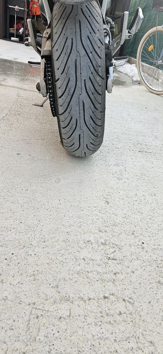 SUZUKI GSR 600 2007