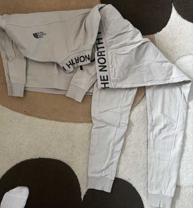 Екип The north face xs размер
