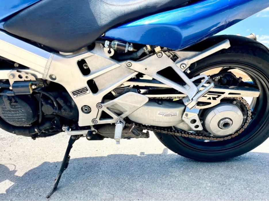 Honda Vfr 750.