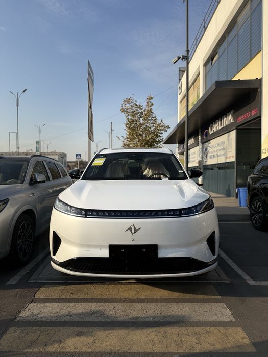 Dongfeng EP 008 Ultra (gybrid) 2026 restyling