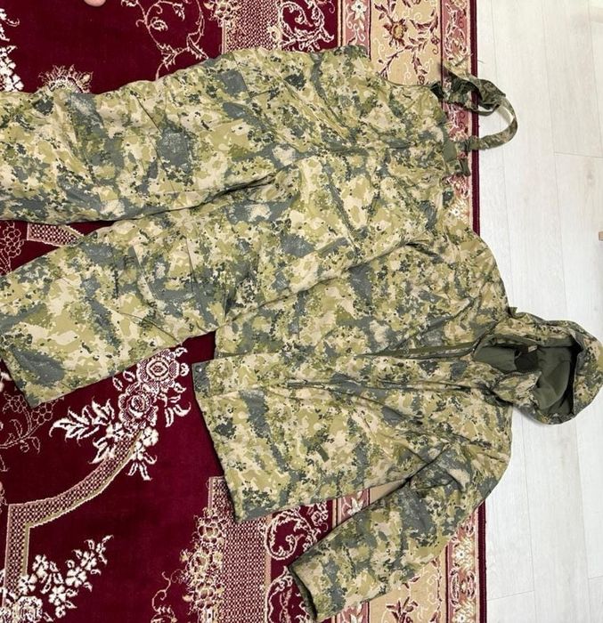 Продам бушлат с комбинизоном