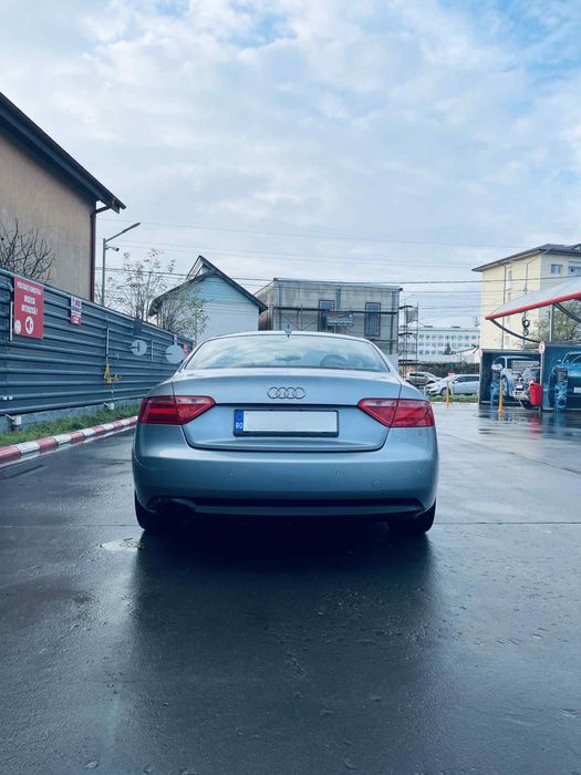 Audi -A5 -Coupe-S/line