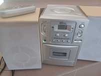 Radio casetofon cu CD