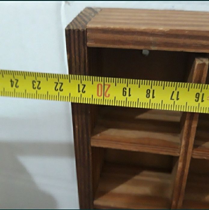 Raft din lemn miniatura