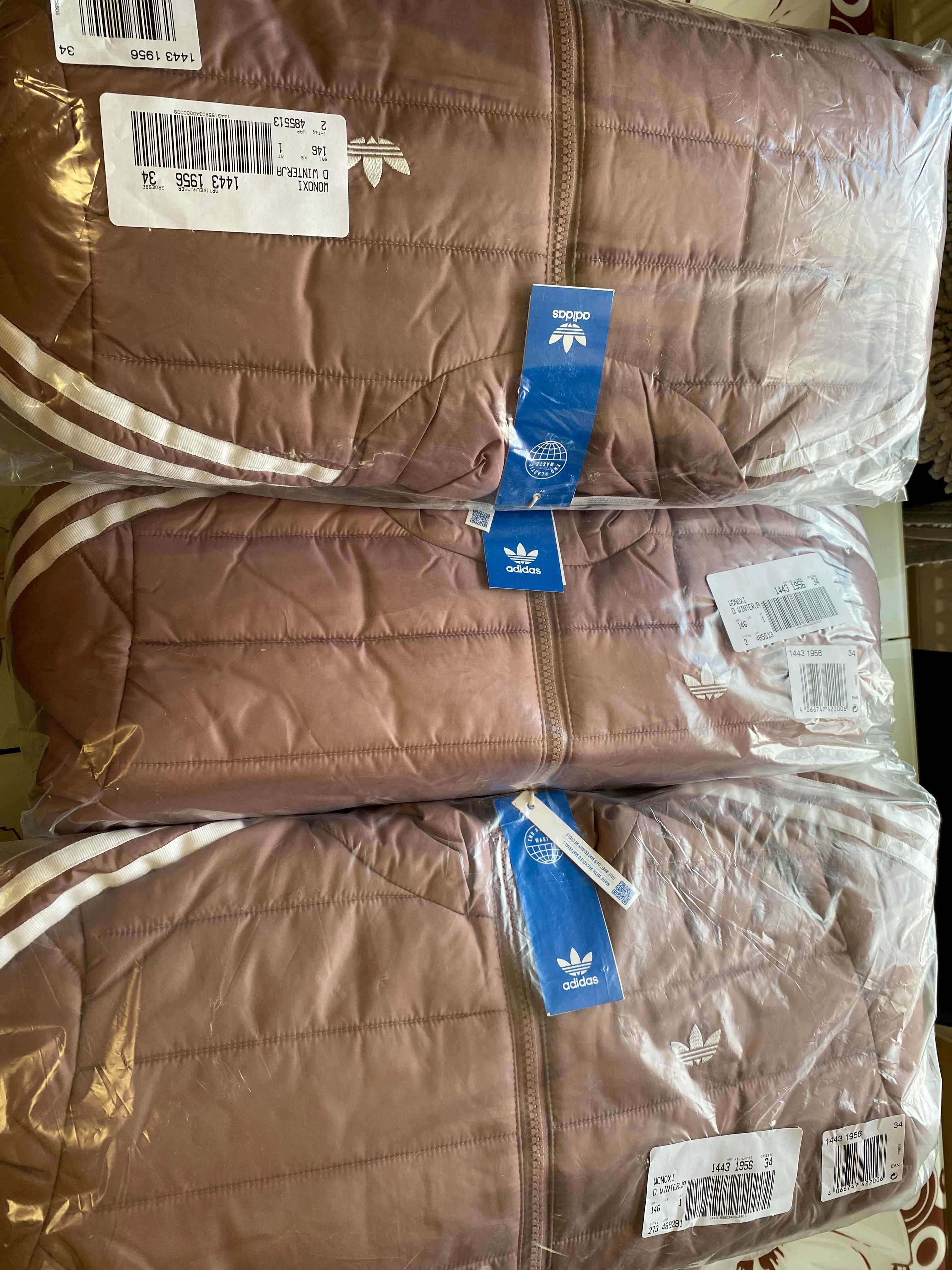 Geaca  dama  ADIDAS  Originals  Premium Slim  cu  gluga Marimea 34XS/S