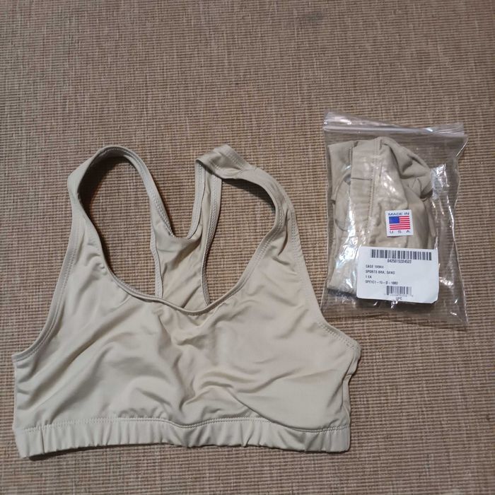 Bustiera sport Coolmax + Spandex made in USA masura M-L