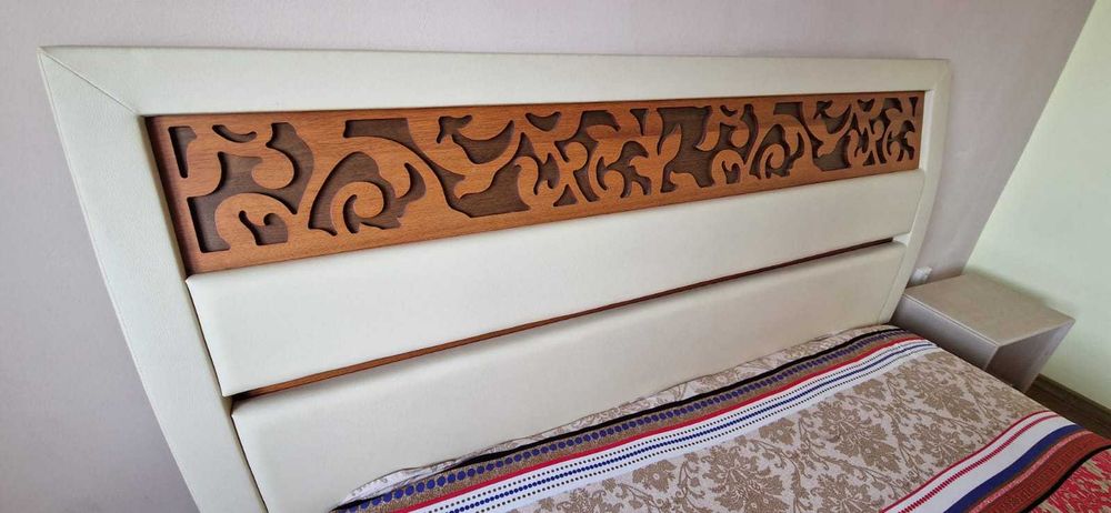 Vand pat dublu cu saltea