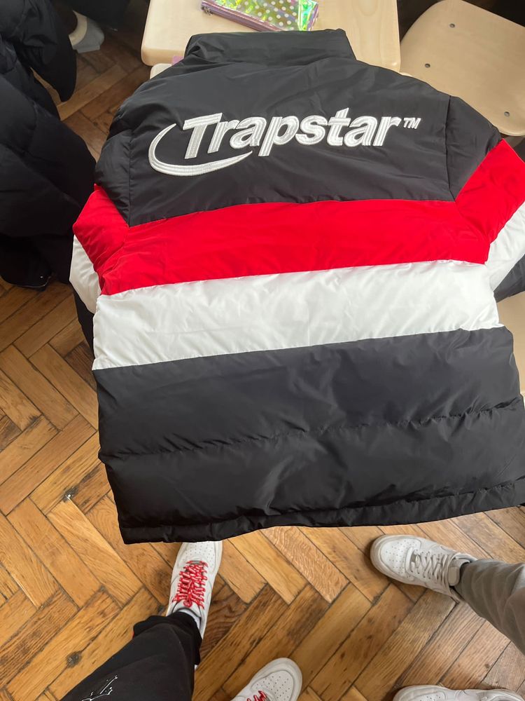TRAPSTAR HYPERDRIVE puffer jacket- black/red/white