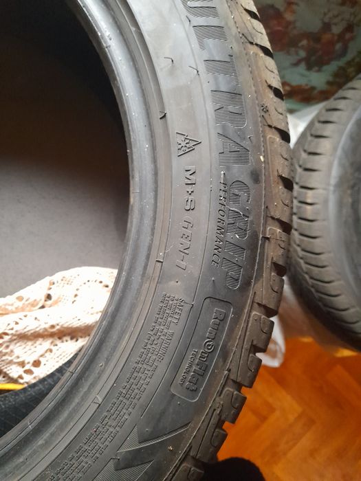 Anvelope iarnă 225 55 R17 Run-Flat 5buc.