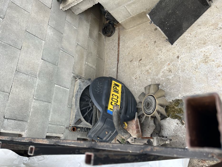 Jeep cherokee kj 3.7 бензин на части