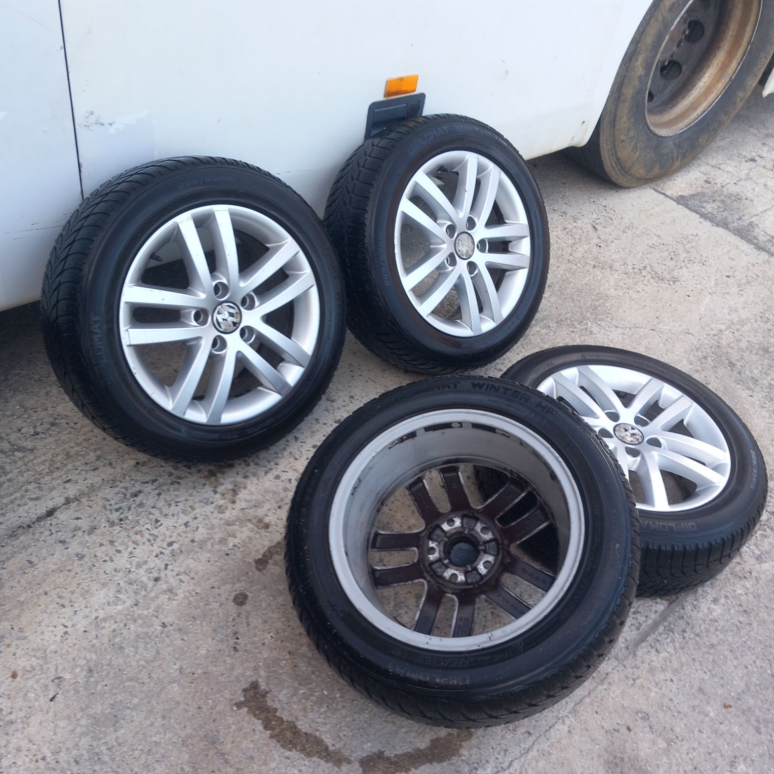 Оригинални джанти за vw голф 6