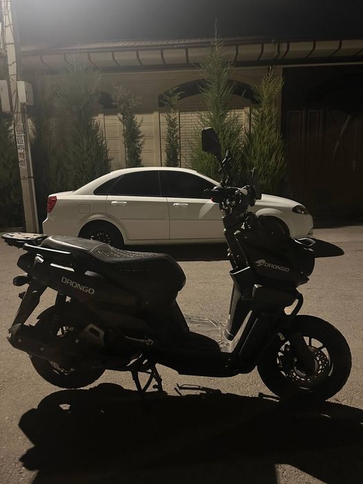 Скутер Танк Продаётся