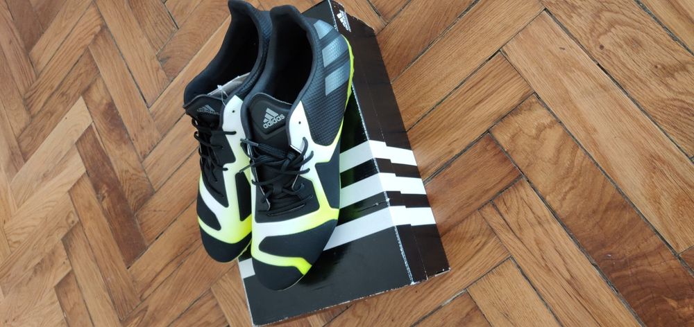 Ghete Adidas Ace, noi în cutie