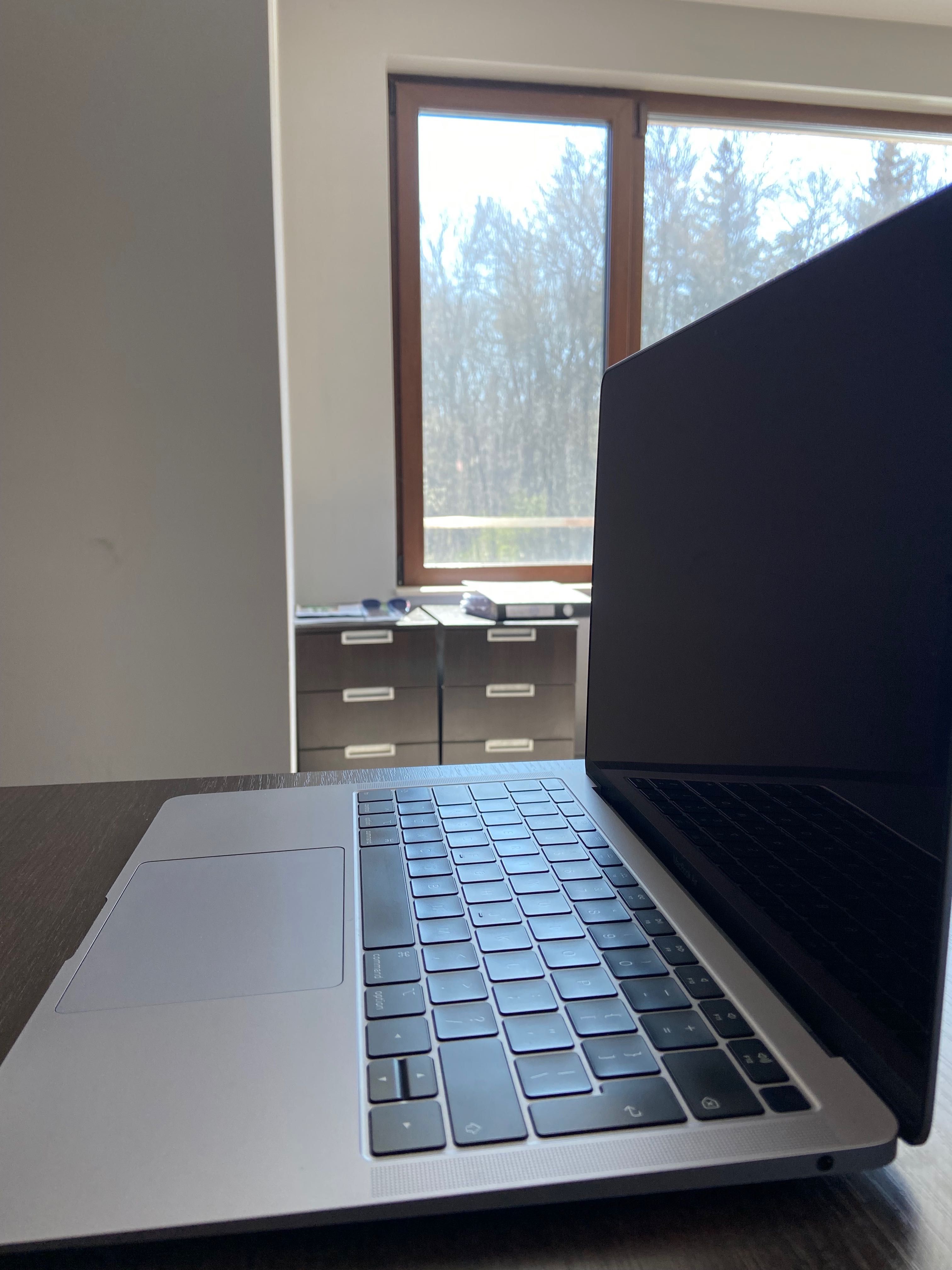 MacBook Air 2019 13-inch