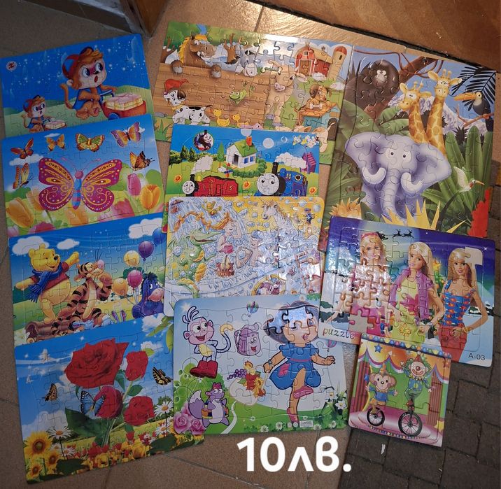 Детски играчки- кухня, куфар с гримове, конструктор, пъзели,  книжки