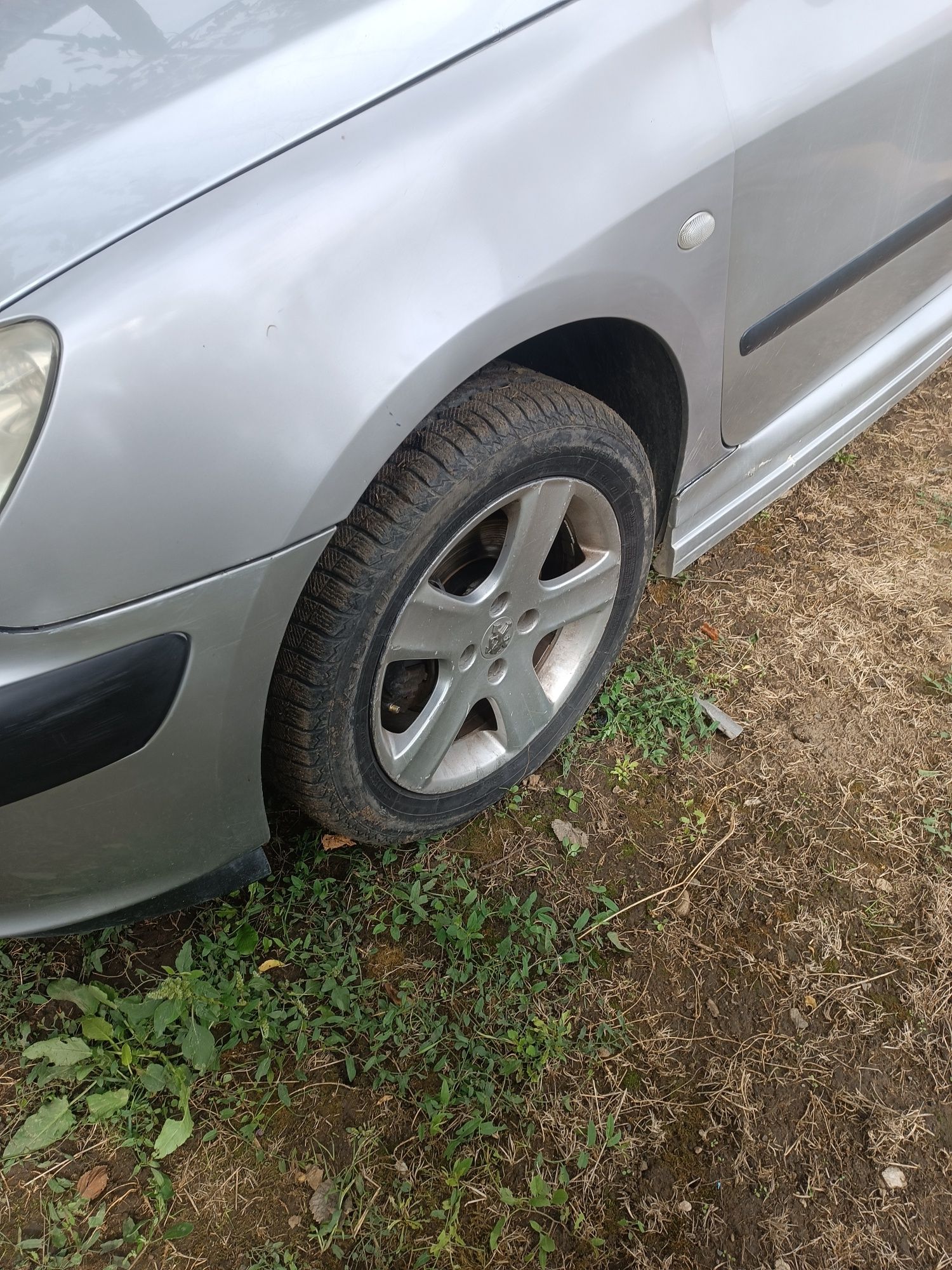Пежо 307 2.0 бензин 136 на части