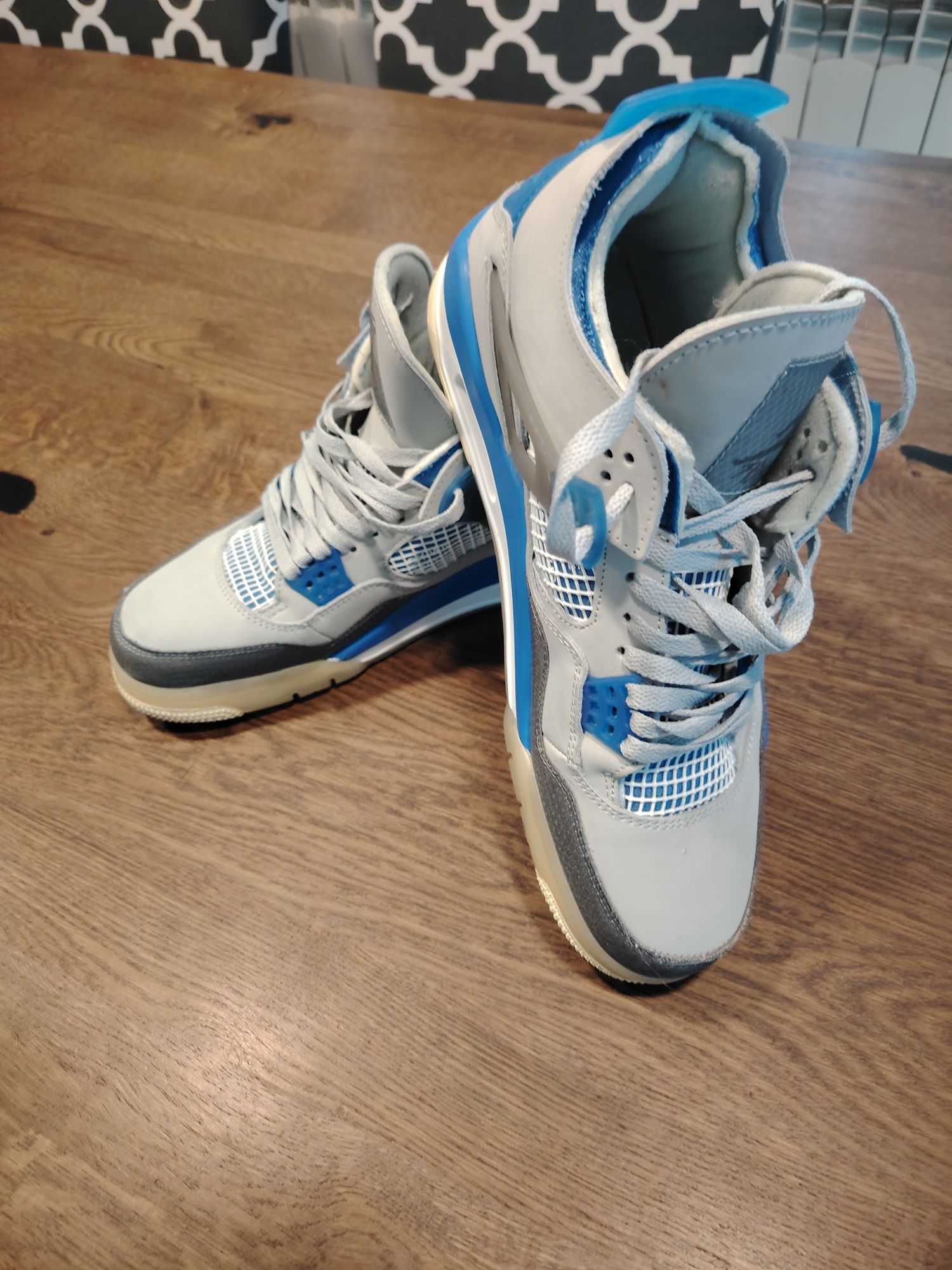 Jordan 4 Retro SP