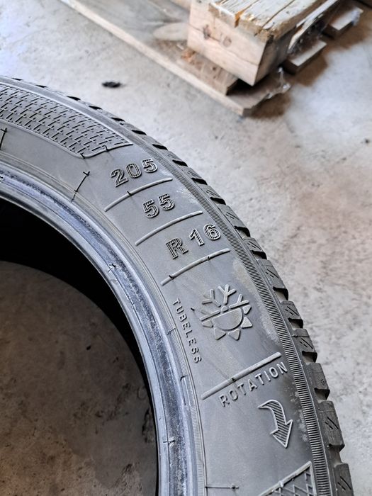 2 anvelope iarnă 205 55 r16 Kleber