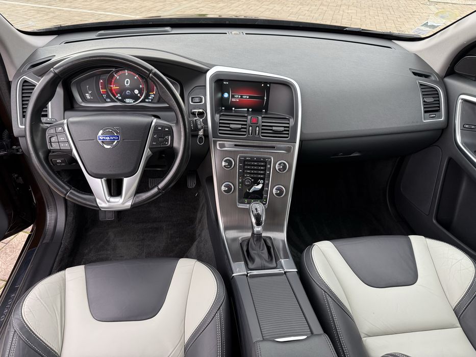 Volvo_XC60 2.0D An 2015 Summum Edition
