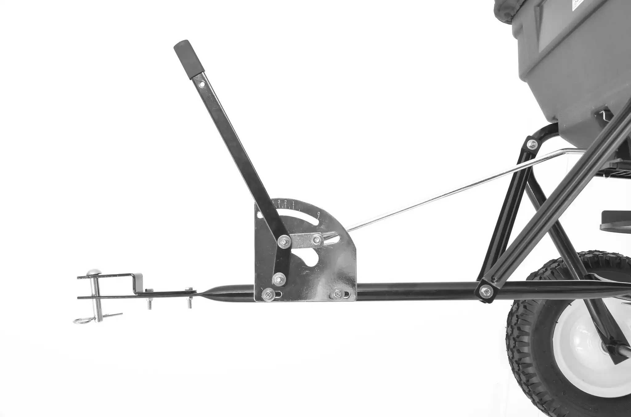 Distribuitor tractabil DT-60 pentru însămânțare/fertilizare gazon