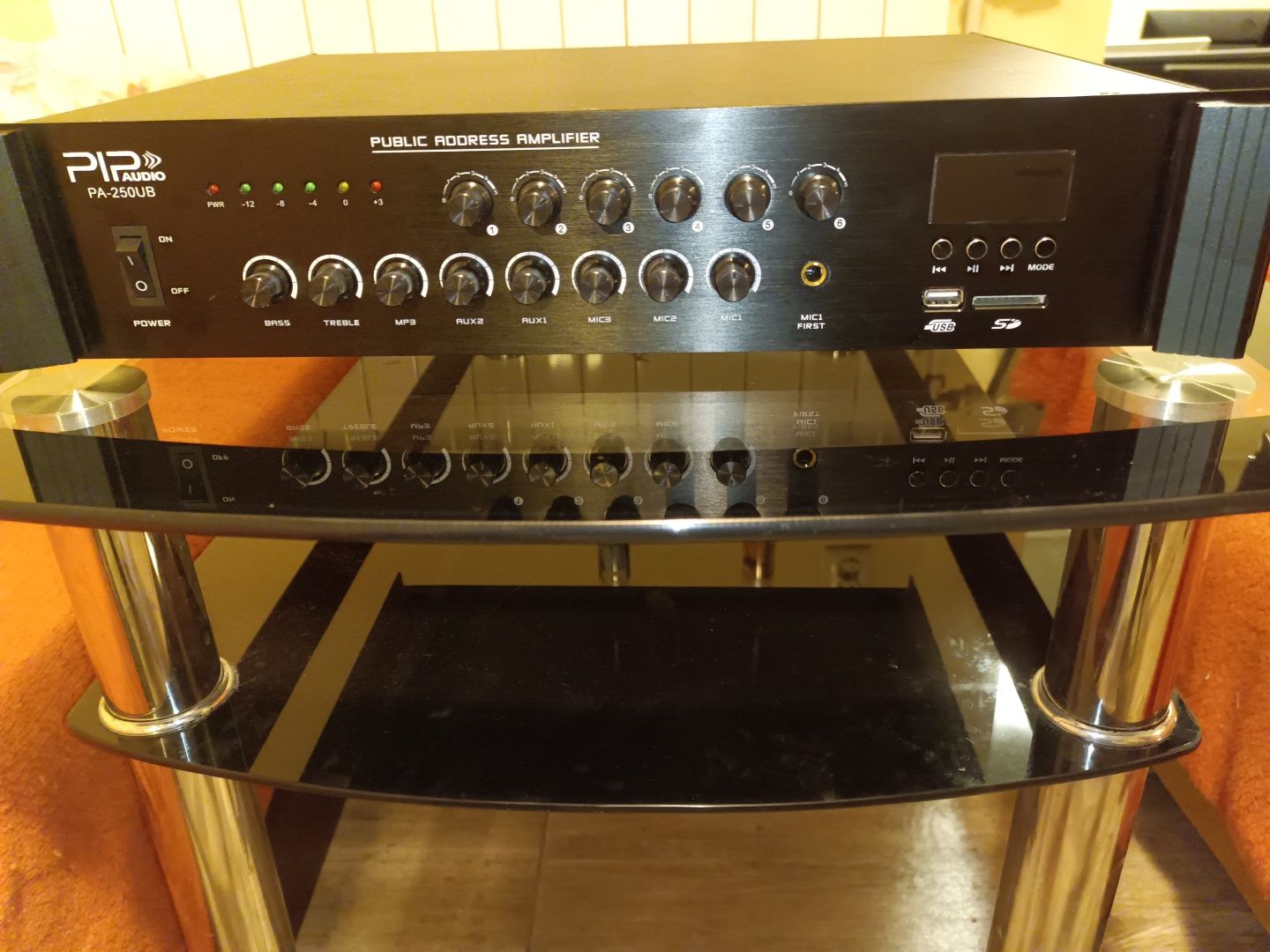Усилвател PIP AUDIO PA-250UB
