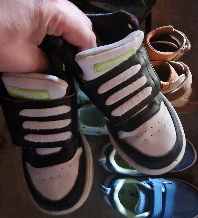 Adidași copii mărimi 23-25