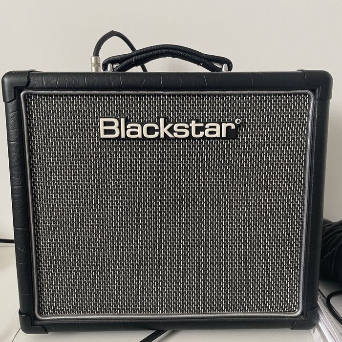 Ламповый комбоусилитель Blackstar HT-1