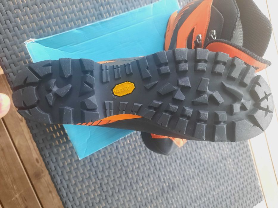 Ghete scarpa ribelle lite gtx nr 44