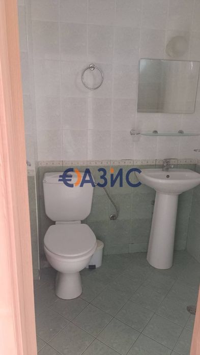 Продава се Едностаен апартамент в к.к. Слънчев бряг - 48 кв.м за 984 €/кв.м - Снимка #8